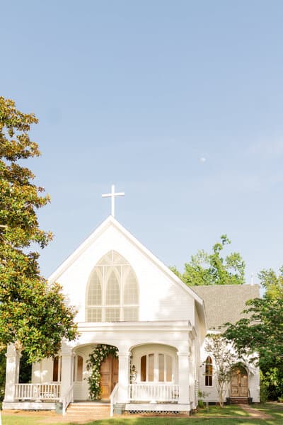 Sacred Heart Chapel wedding venue detail 1