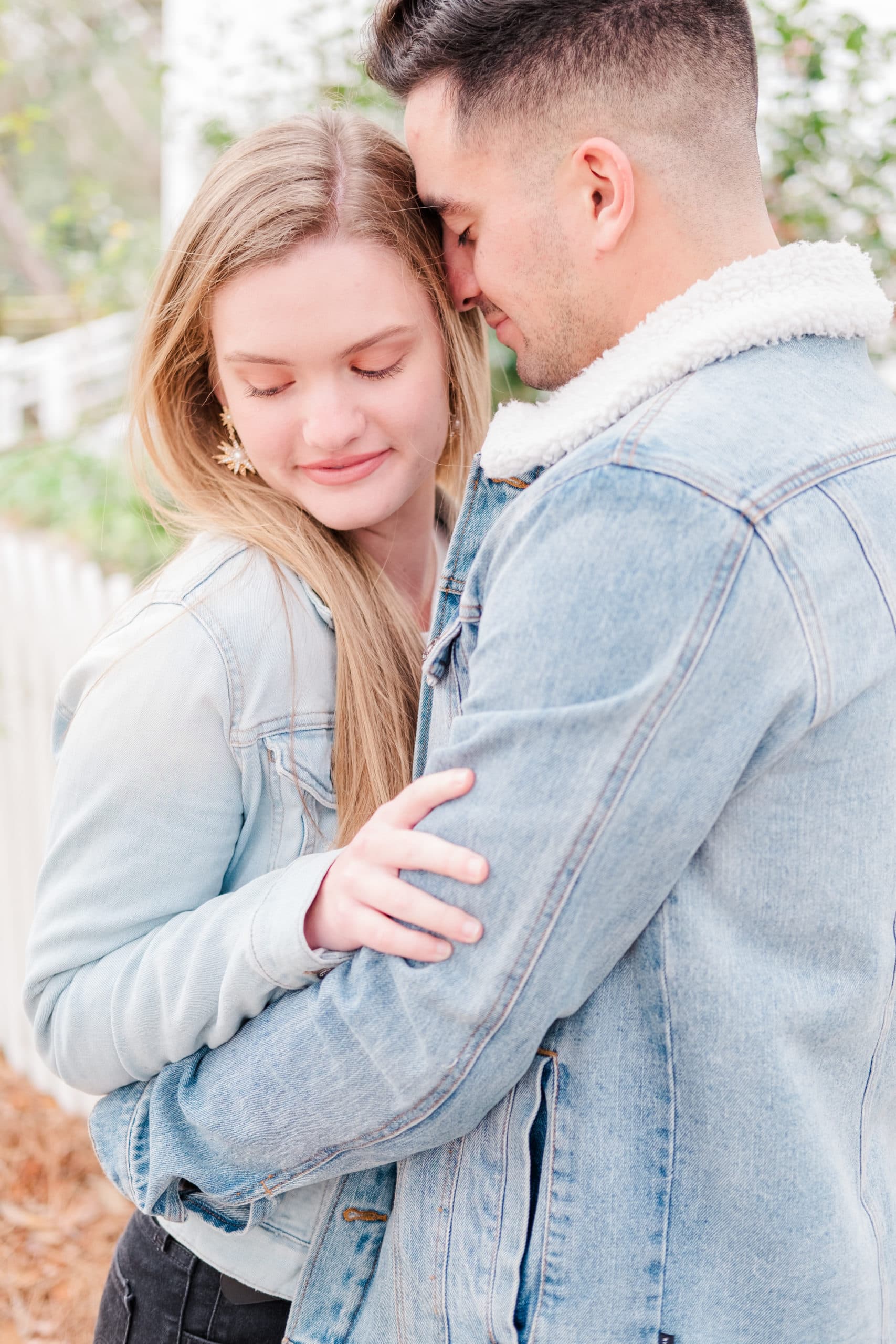 Erin +Wesley - Magnolia Springs Mini Engagement Session — Jennie Tewell Photography