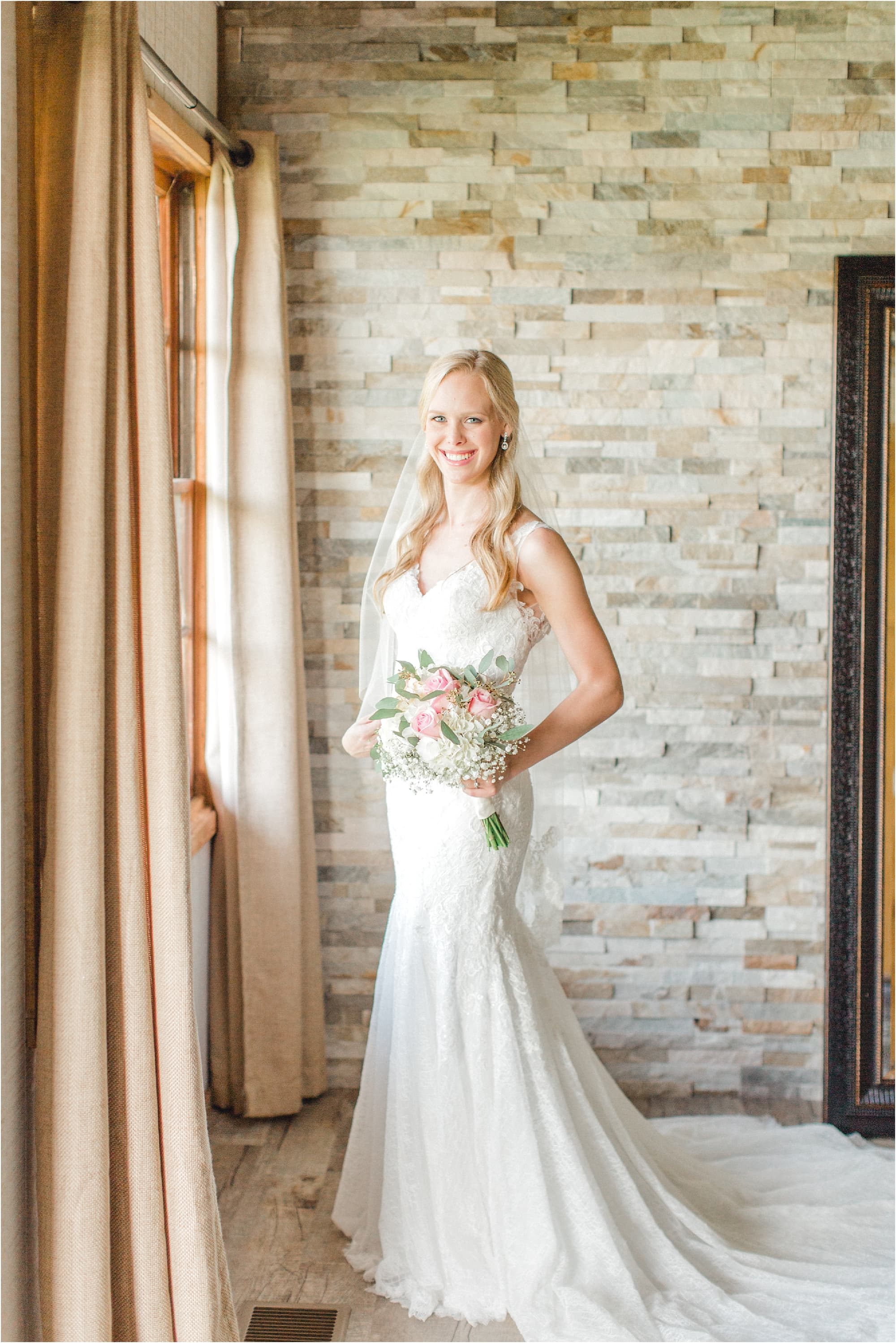 Madison's Bridal Session at Kalioka Stables — Jennie Tewell Photography
