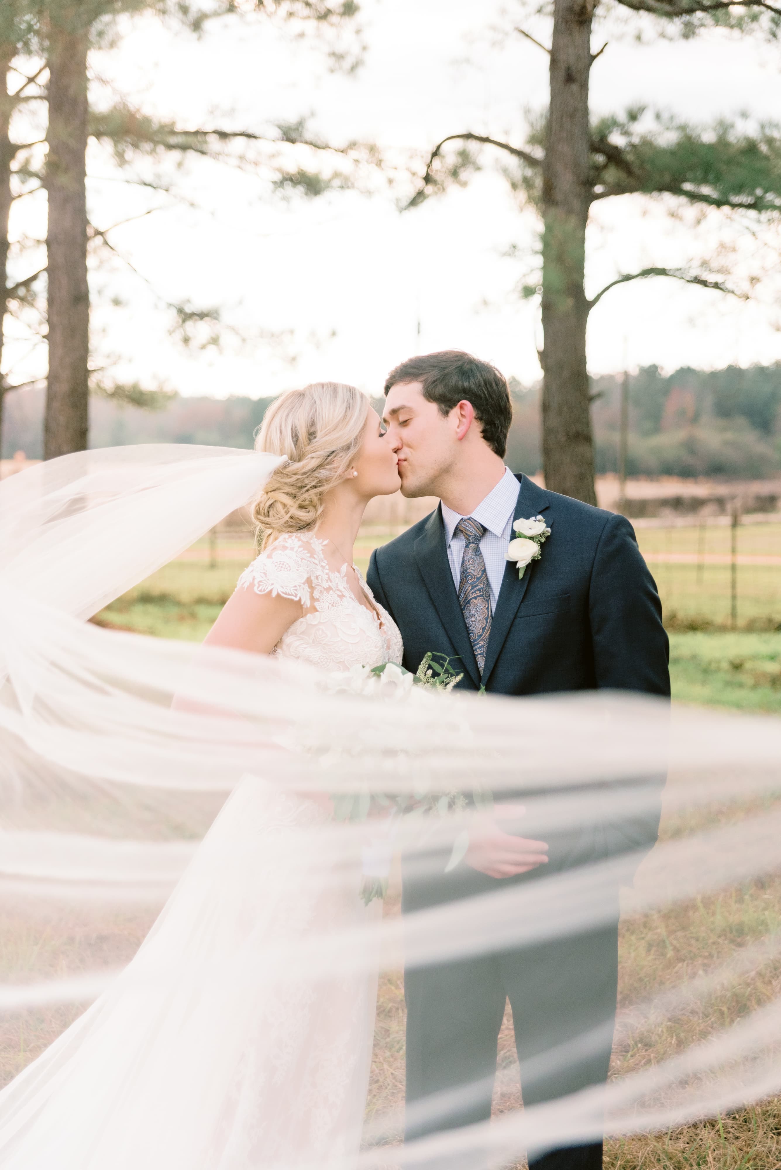 Hannah + Robert — Jennie Tewell Photography