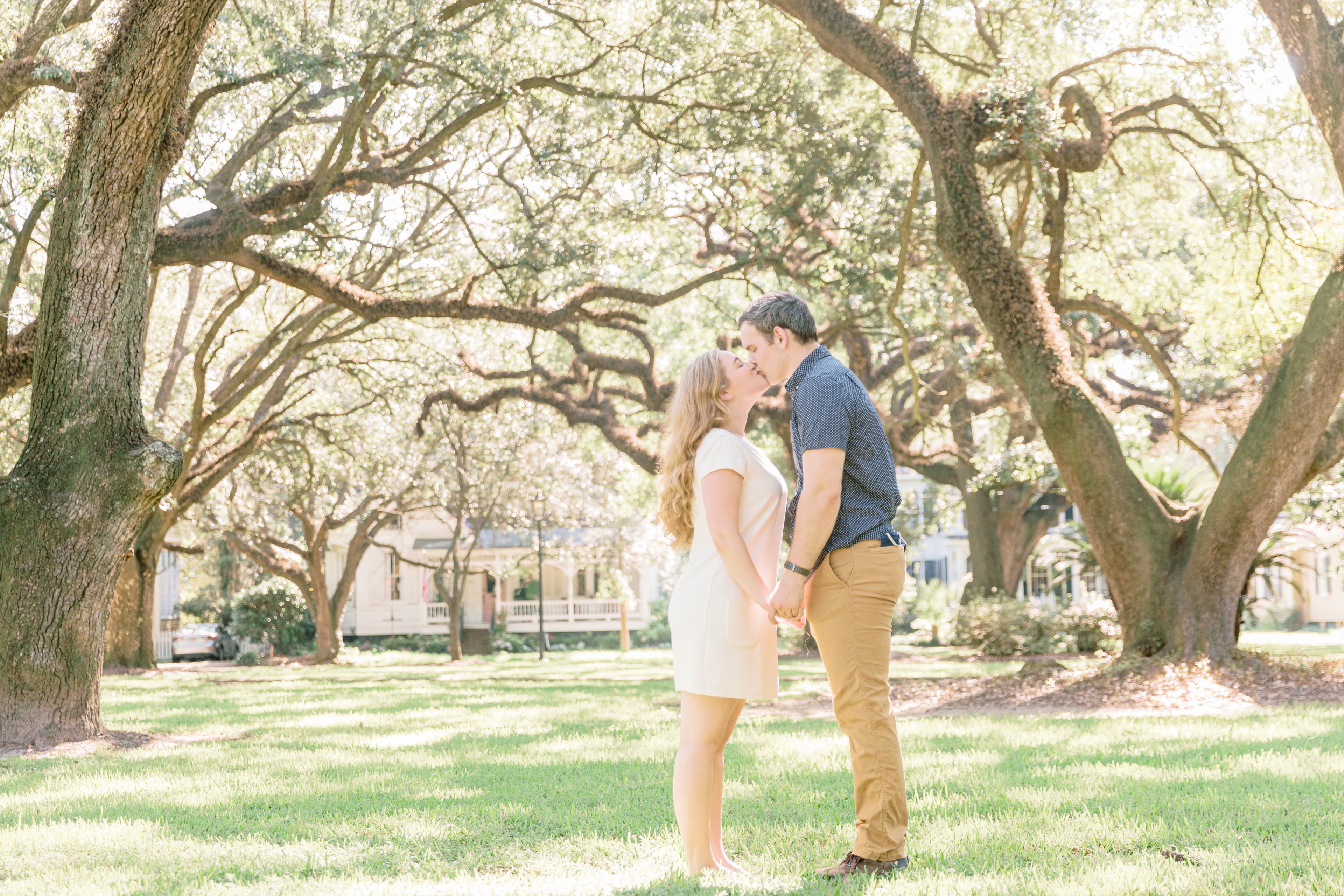 Washington Square Engagement Session in Mobile, Alabama — Jennie Tewell Photography