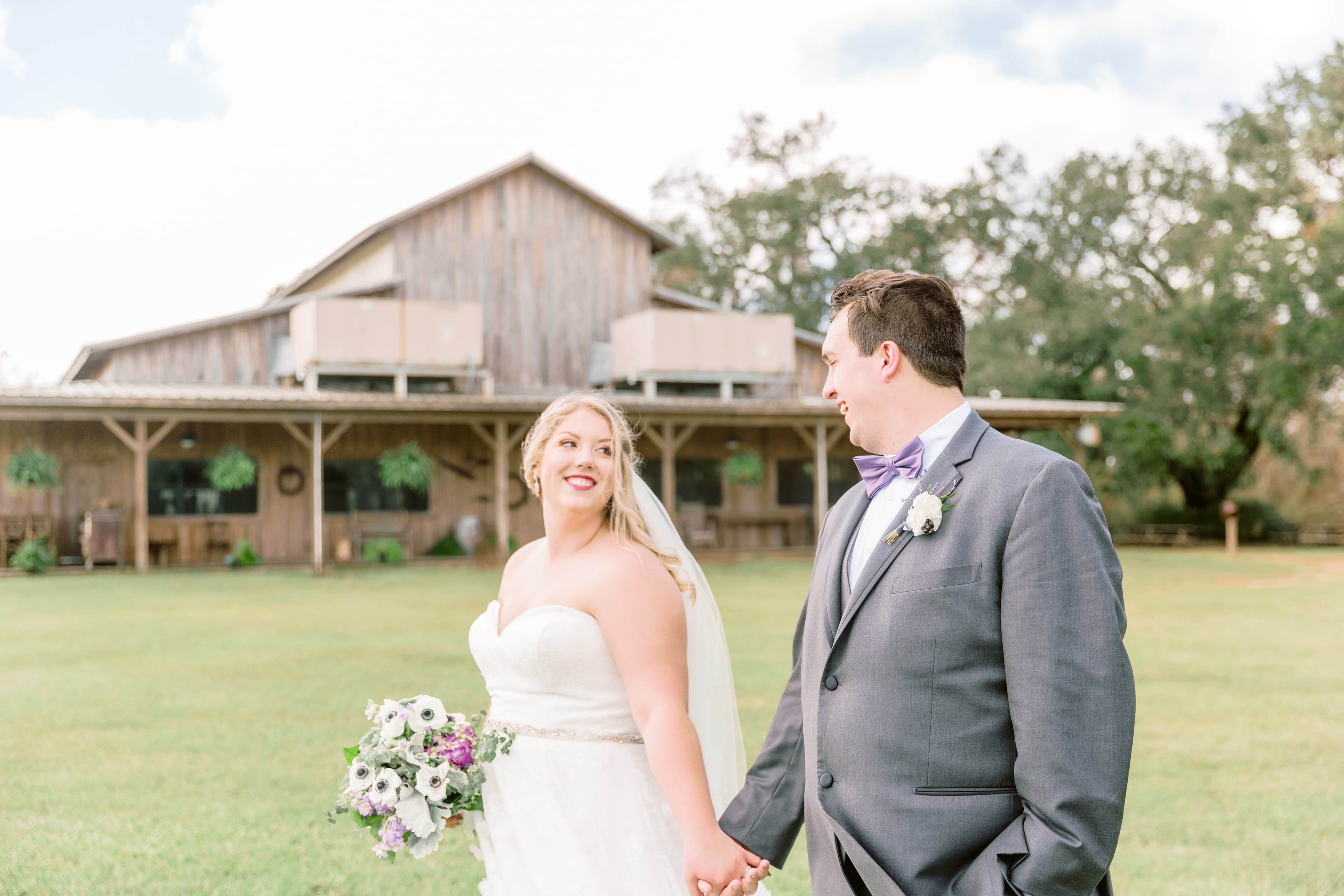 Oak Hollow Farm Wedding - Lindsey + BJ — Jennie Tewell Photography