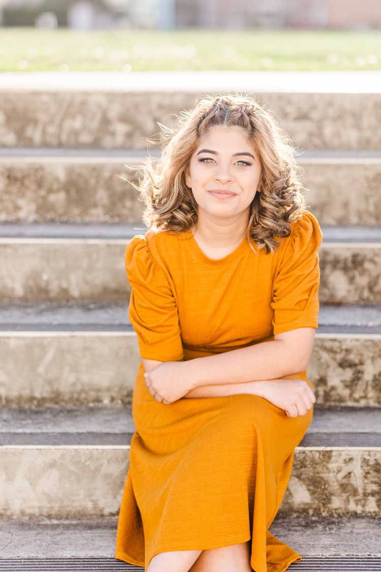 Mobile Alabama Senior Portrait Photographer