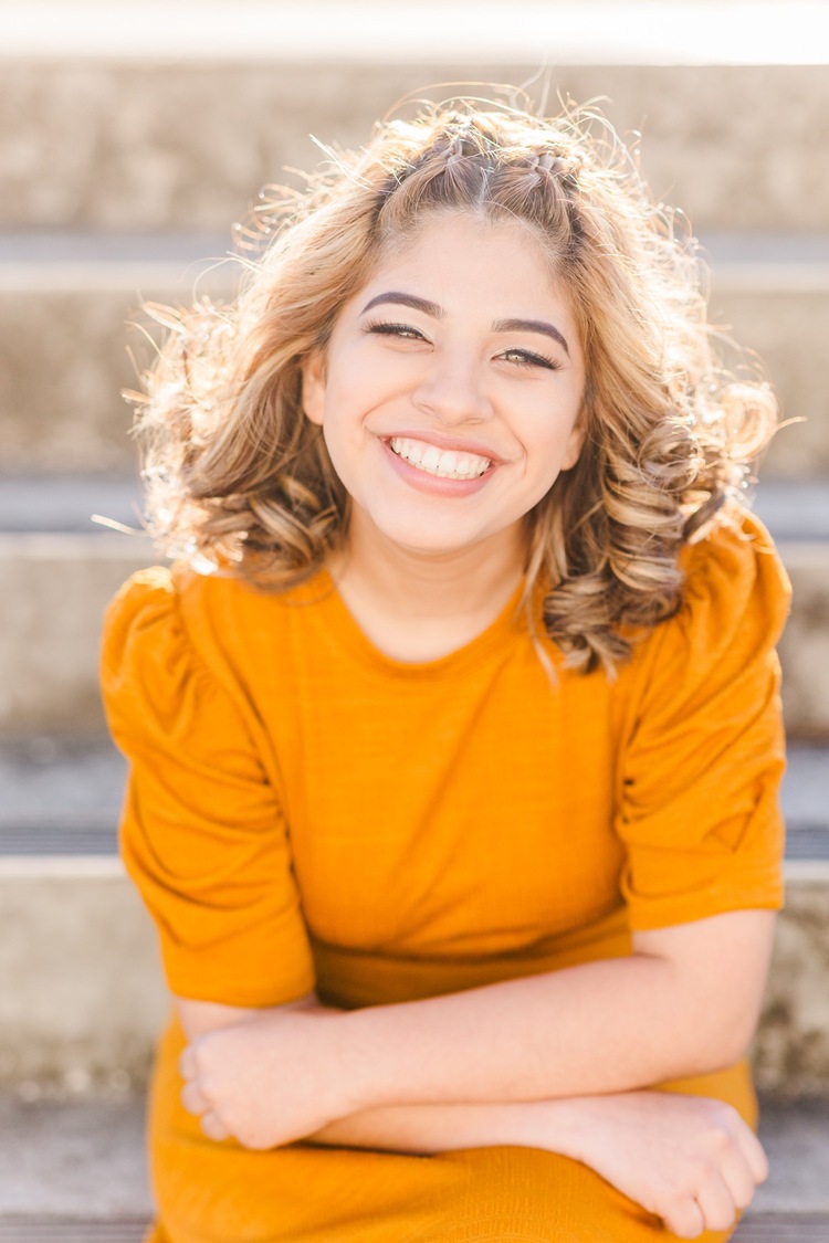 Mobile Alabama Senior Portrait Photographer