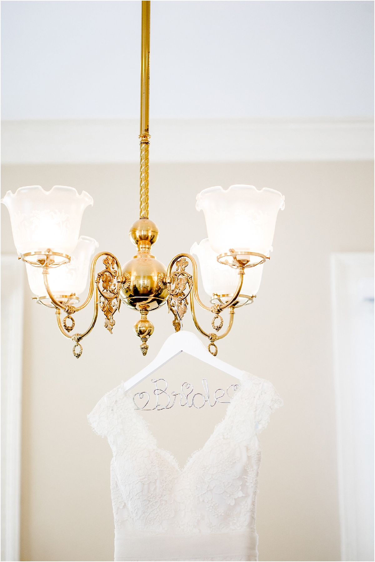 Mobile Outdoor Wedding Photographer