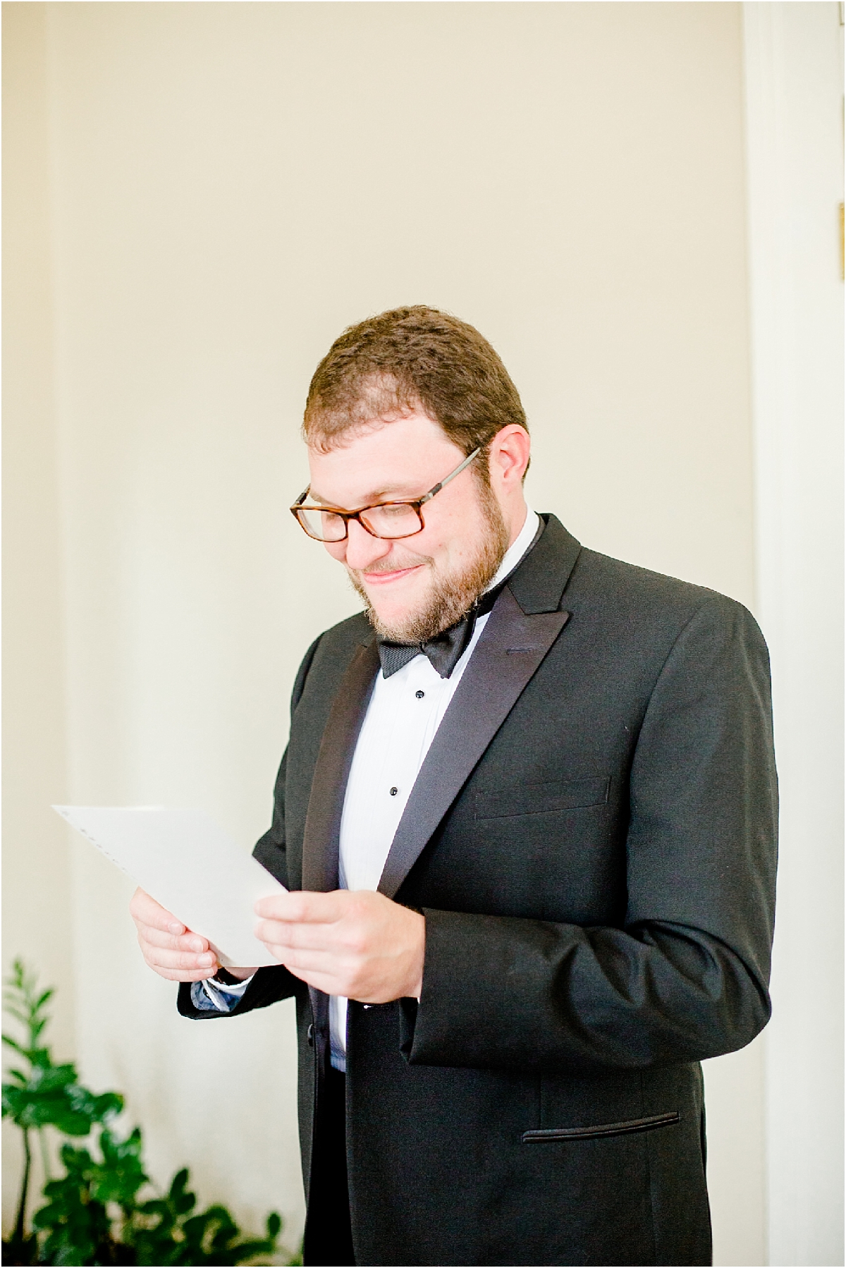 Mobile Outdoor Wedding Photographer