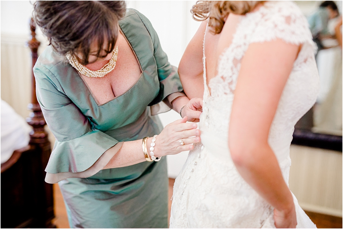 Mobile Outdoor Wedding Photographer