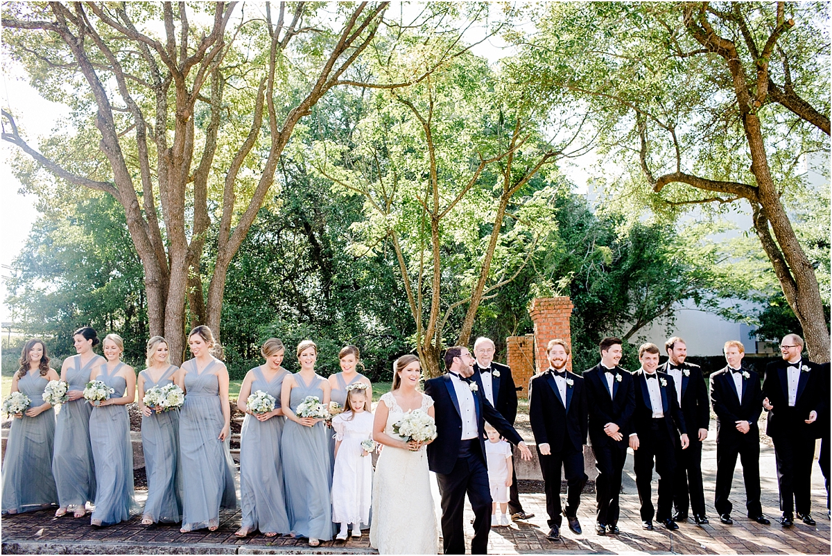 Mobile Outdoor Wedding Photographer