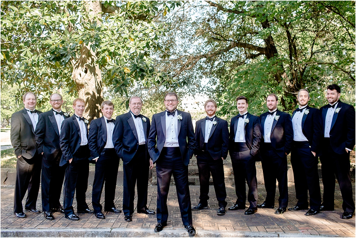 Mobile Outdoor Wedding Photographer