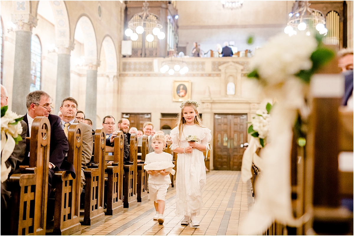 Mobile Outdoor Wedding Photographer