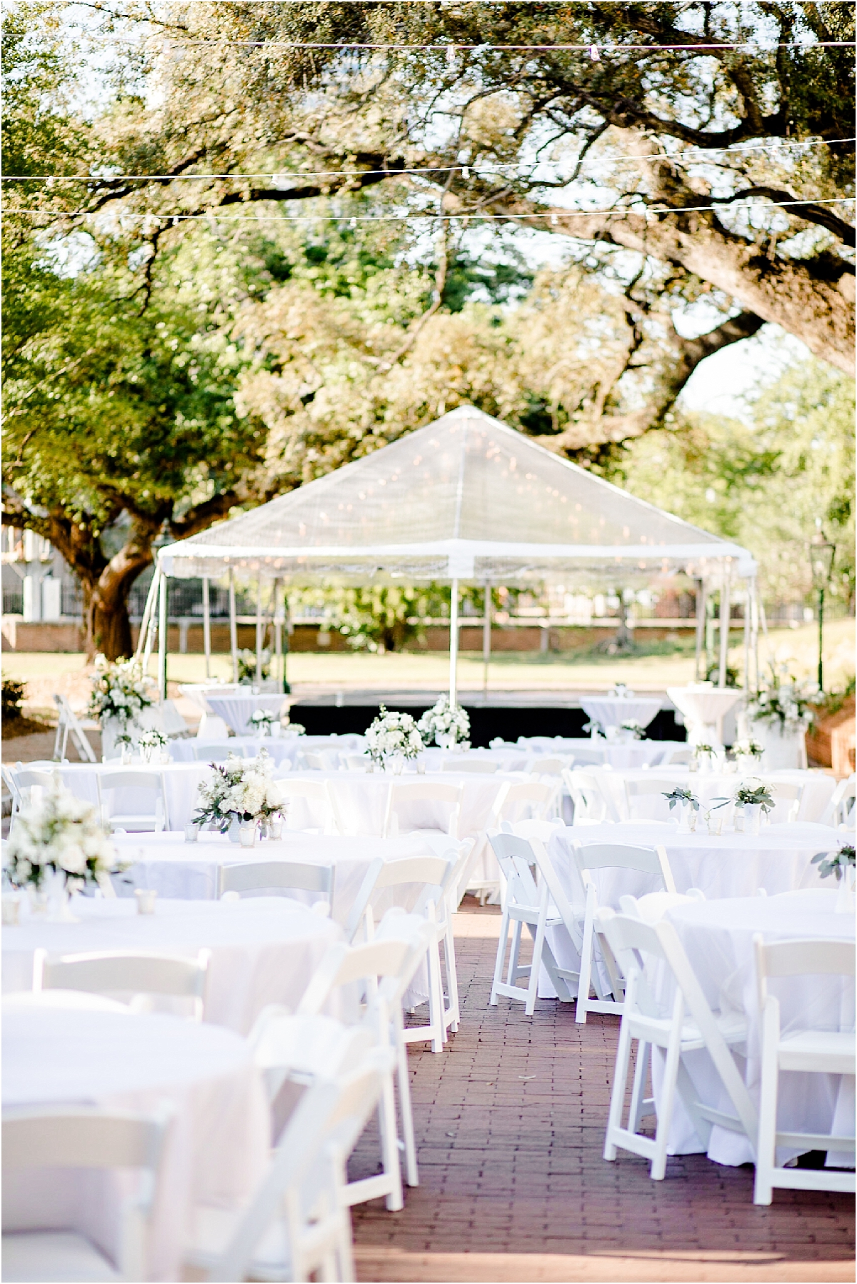 Mobile Outdoor Wedding Photographer