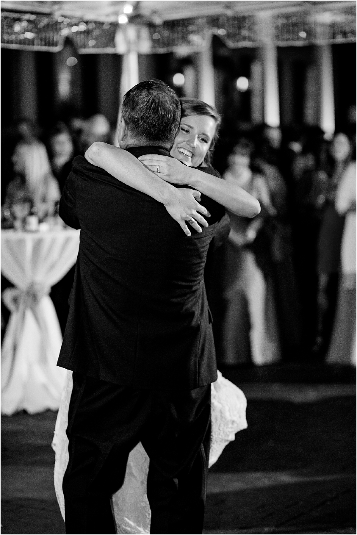 Mobile Outdoor Wedding Photographer
