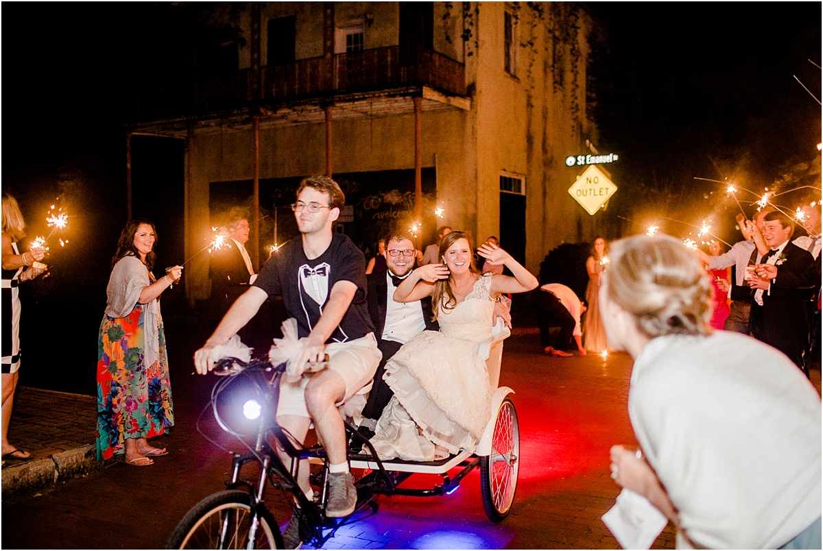 Mobile Outdoor Wedding Photographer