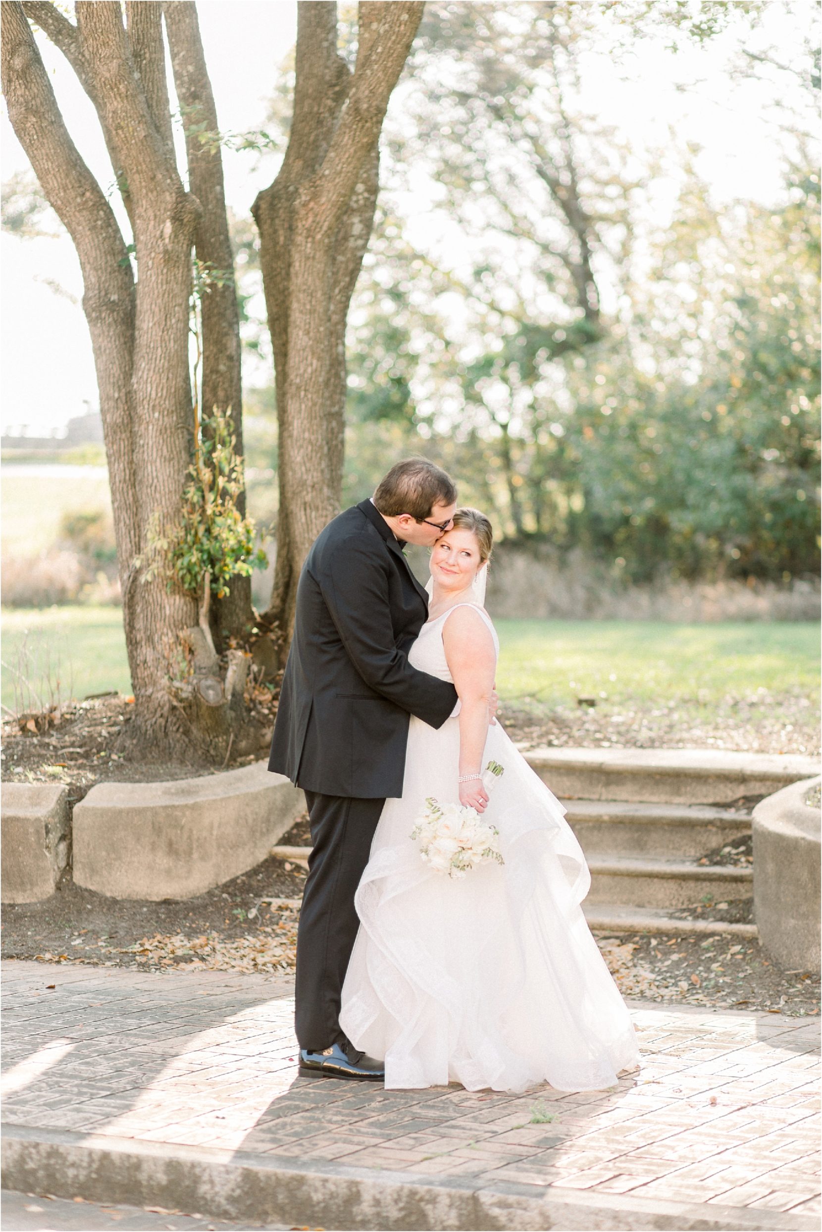 mobile alabama wedding fort conde inn jennie tewell photography 0012