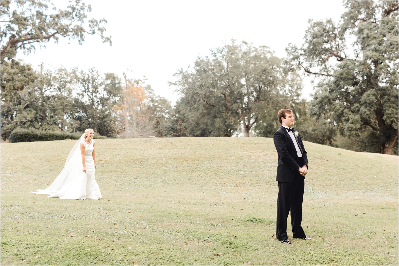 mobile alabama st joseph chapel springhill college country club mobile wedding photographer jennie tewell photography 0215